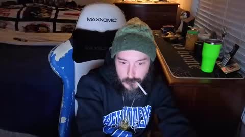 Snapshot of yourhighnessthis9inch chatting on 12, 11, 2025 Sh online show from 12, 11, 2025