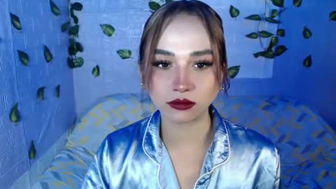 yourhotbarbie_chantal online show from 2, 2, 2025