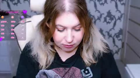 Snapshot of yourkarma_2_0 chatting on 23, 10, 2025 Karma online show from 23, 10, 2025