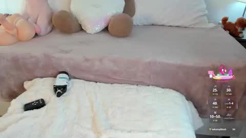 Snapshot of yourlilo__24 chatting on 11, 3, 2026 michellHi guys Ill be away from CB for a couple of months I hope to be back by then I love you so muchig yourlilo24 online show from 11, 3, 2026