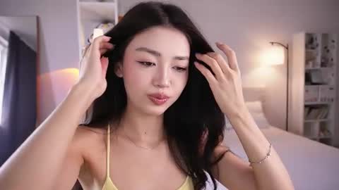 Snapshot of yourlittlesunrise_ chatting on 2, 7, 2026 yourlittlesunrise_ online show from 2, 7, 2026
