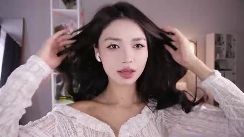 Snapshot of yourlittlesunrise_ chatting on 17, 7, 2026 yourlittlesunrise_ online show from 17, 7, 2026