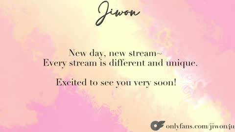 Snapshot of yourlovelykgirlfriend chatting on 26, 6, 2026 J i w o n online show from 26, 6, 2026