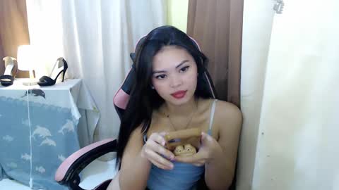 your lovely Dina online show from 20, 2, 2025