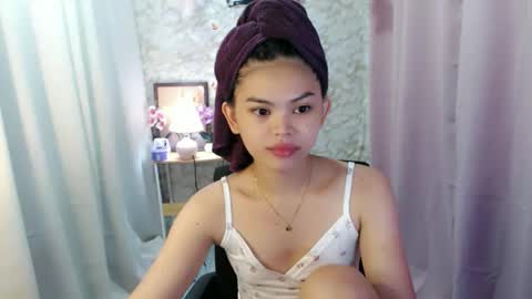 your lovely Dina online show from 2, 12, 2025