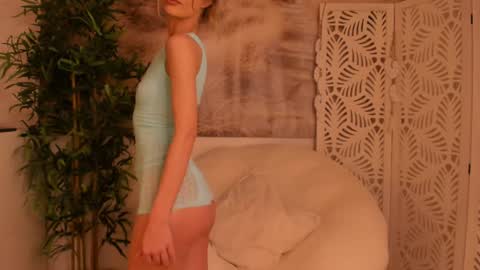 Sarah online show from 28, 1, 2025