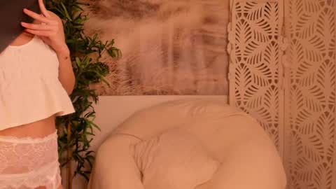 Sarah online show from 11, 3, 2025