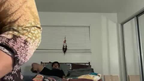 YOURMOMMY online show from 11, 2, 2026