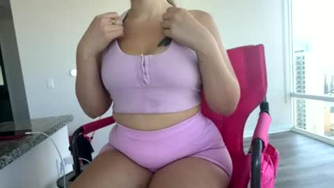 Your Neighbor Camilla online show from 29, 6, 2026