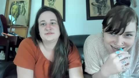 Snapshot of yournewfavoritecamgirl chatting on 14, 6, 2026 Lexi online show from 14, 6, 2026