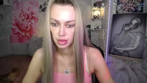 Snapshot of yournickyadamidi chatting on 28, 7, 2026 Nicky online show from 28, 7, 2026