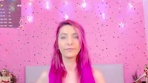 Snapshot of yours_lisa chatting on 8, 12, 2024 online show from 8, 12, 2024