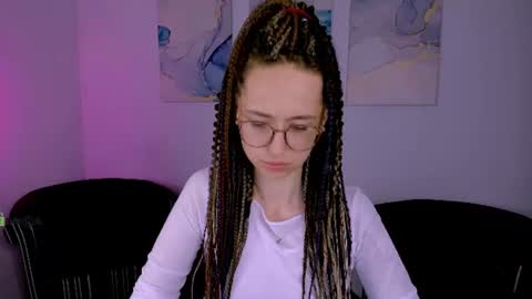 yours_sunny online show from 22, 6, 2026