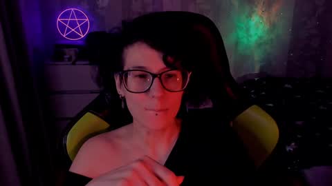 Yours Cosmic online show from 3, 2, 2025