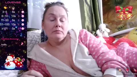 Snapshot of yoursexkroshka chatting on 27, 12, 2024 kroshka online show from 27, 12, 2024