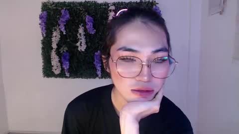 Snapshot of yoursexservice chatting on 13, 2, 2025    online show from 13, 2, 2025