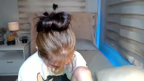 Snapshot of yoursexservice chatting on 16, 10, 2025    online show from 16, 10, 2025