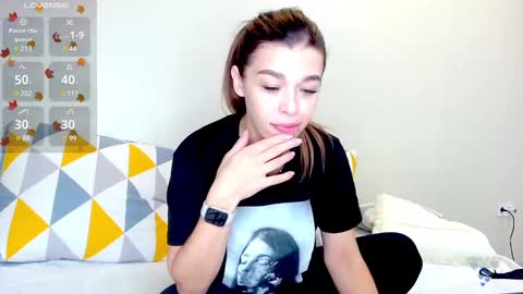 Snapshot of yoursoul_mila chatting on 4, 12, 2024 yoursoul_mila online show from 4, 12, 2024