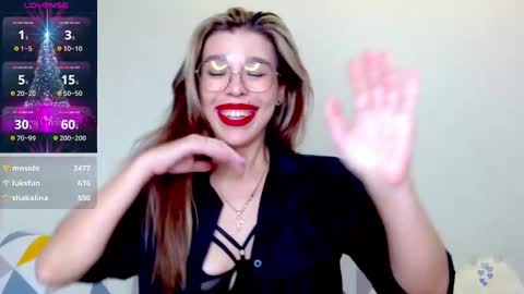 Snapshot of yoursoul_mila chatting on 5, 1, 2025 yoursoul_mila online show from 5, 1, 2025