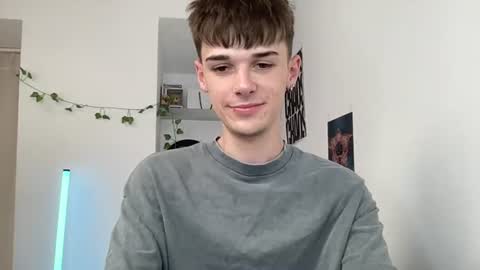 Snapshot of yoursweetyguy chatting on 1, 7, 2026 yoursweetyguy online show from 1, 7, 2026