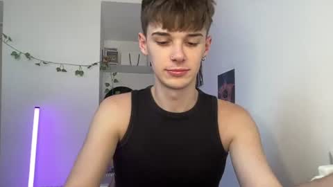 Snapshot of yoursweetyguy chatting on 7, 7, 2026 yoursweetyguy online show from 7, 7, 2026