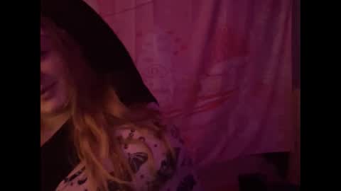 yourthickgingergoddess online show from 2, 3, 2025