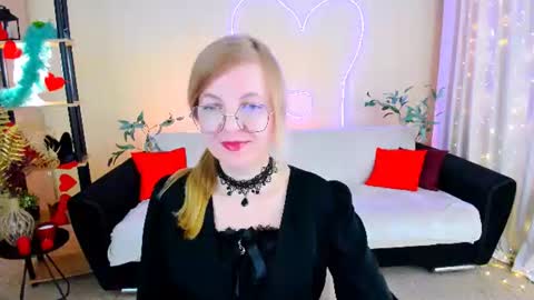 Snapshot of youruniverser chatting on 27, 6, 2026 Alice online show from 27, 6, 2026