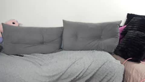 YourVenus00 -Follow my OF online show from 2, 2, 2026