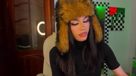 Snapshot of yourvirtualgirlfriennd chatting on 8, 10, 2025 GI online show from 8, 10, 2025