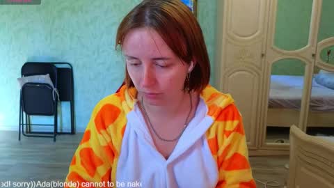 Snapshot of yourwishnes chatting on 24, 10, 2025 Sweet Sasha online show from 24, 10, 2025