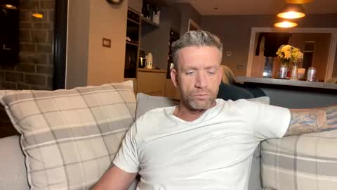 Snapshot of youwantus69 chatting on 30, 1, 2025 You want us 69 online show from 30, 1, 2025