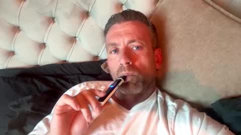 Snapshot of youwantus69 chatting on 13, 4, 2026 You want us 69 online show from 13, 4, 2026