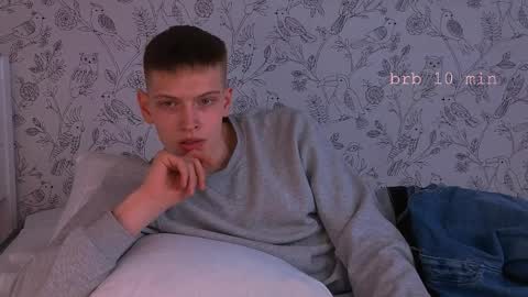 Snapshot of yrshela chatting on 6, 4, 2026 yrshela online show from 6, 4, 2026
