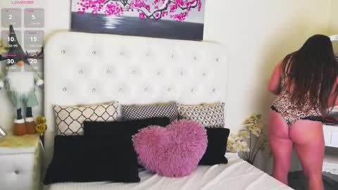 Yssabel online show from 2, 3, 2026