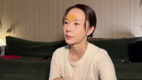 lili online show from 14, 11, 2025