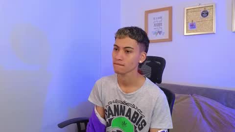 Snapshot of yulian_vasquez chatting on 1, 11, 2025 yulian_vasquez online show from 1, 11, 2025