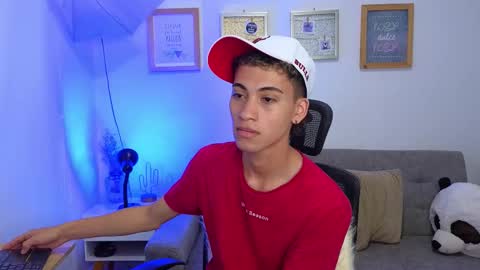 Snapshot of yulian_vasquez chatting on 20, 11, 2025 yulian_vasquez online show from 20, 11, 2025