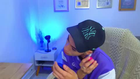 Snapshot of yulian_vasquez chatting on 2, 12, 2025 yulian_vasquez online show from 2, 12, 2025