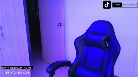 Snapshot of yulienne chatting on 17, 9, 2025 Yulienne online show from 17, 9, 2025