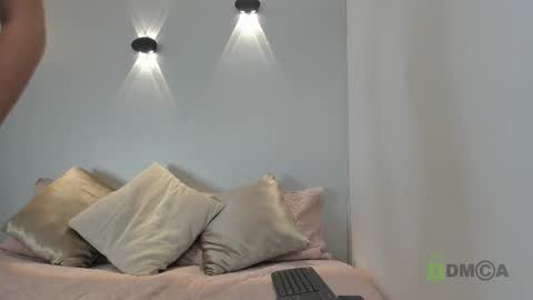 Snapshot of yulievans chatting on 27, 12, 2024 yulievans online show from 27, 12, 2024