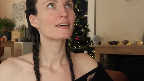 yulla dao online show from 5, 12, 2024