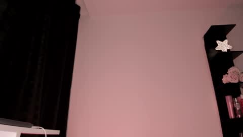 Snapshot of yulxx chatting on 29, 9, 2025 yulxx online show from 29, 9, 2025