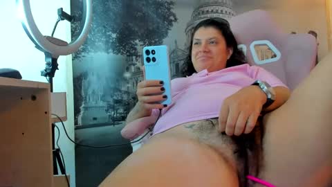 Snowflake online show from 23, 9, 2025