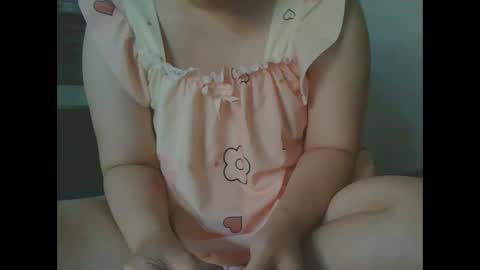 Snapshot of yumi123_ chatting on 14, 11, 2025 yumi123_ online show from 14, 11, 2025