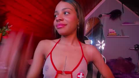 yumi_hanna online show from 4, 12, 2025