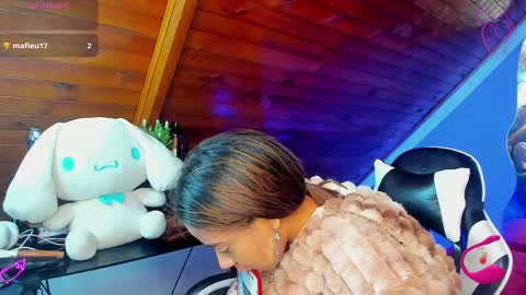 yumi_hanna online show from 7, 1, 2026