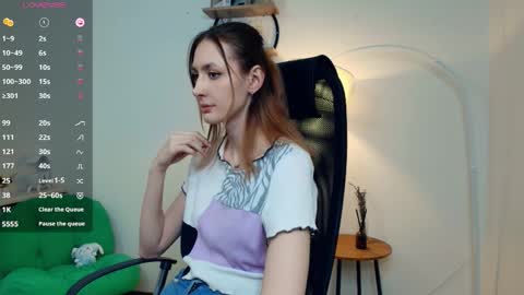 Snapshot of yumiko_yumi chatting on 4, 4, 2026 yumiko_yumi online show from 4, 4, 2026