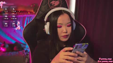 Snapshot of yummy_maya chatting on 27, 1, 2025 Chimi online show from 27, 1, 2025