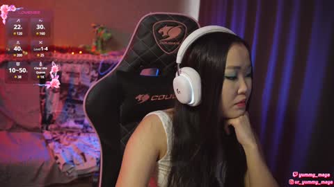 Snapshot of yummy_maya chatting on 5, 2, 2025 Chimi online show from 5, 2, 2025