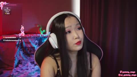 Snapshot of yummy_maya chatting on 21, 2, 2025 Chimi online show from 21, 2, 2025